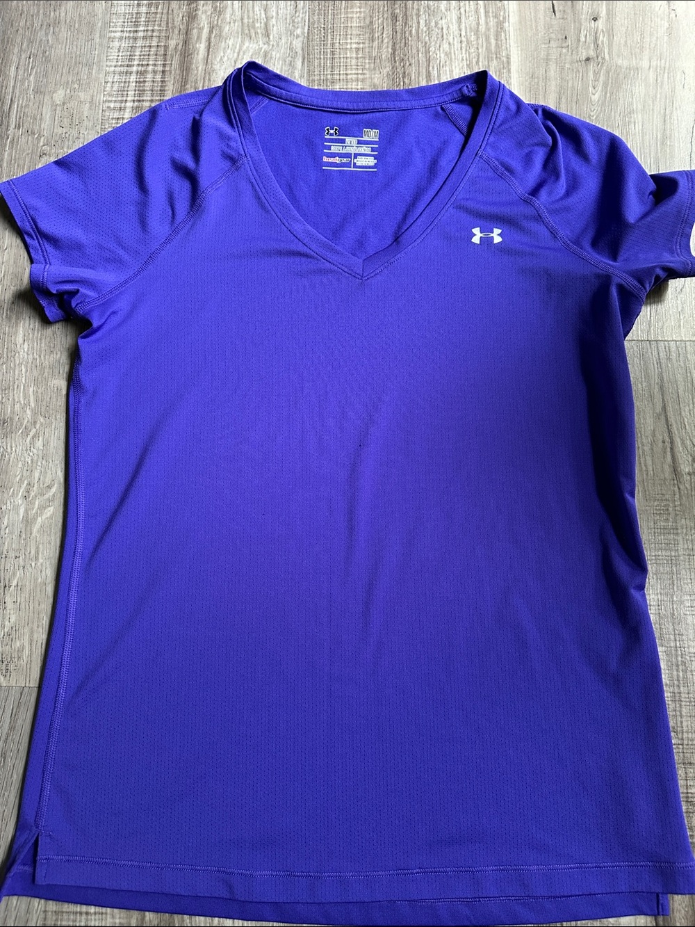 Woman’s Under Armour V Neck Tee Shirt